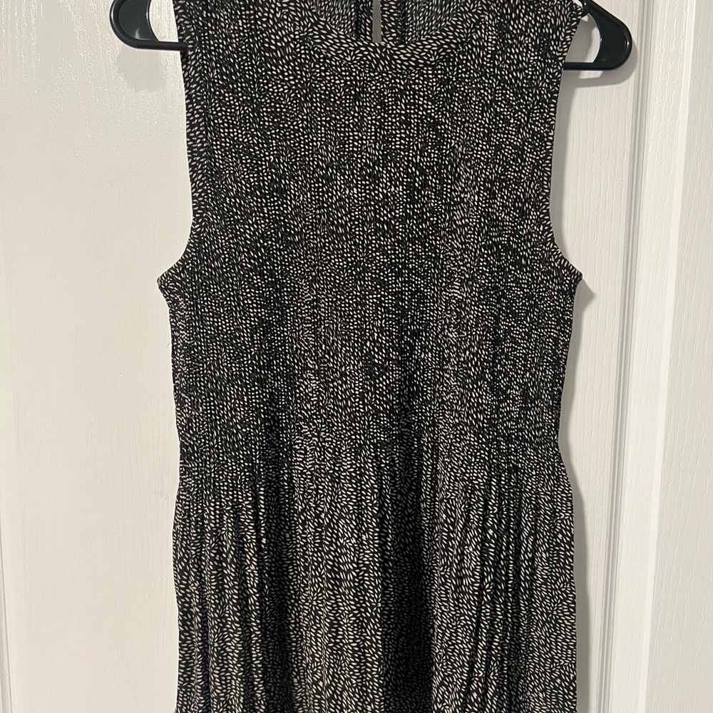 Sleeveless Black and White Patterned Women's Tank Top
